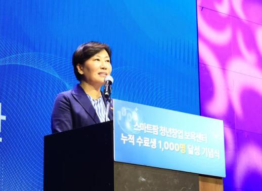 송미령 장관 스마트팜 수료생 1000명, 농업 미래 산업 전환의 상징