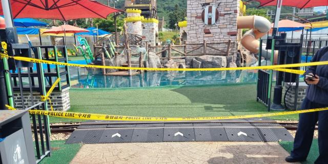전라남도는 지난 21일 곡성 테마파크 물놀이 시설에서 발생한 어린이 2명 사망사고와 관련해 유가족께 깊은 위로의 뜻을 전했다사진전남도