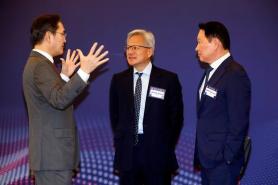 Samsung, SK hynix to unveil new facility investment in southern Korea