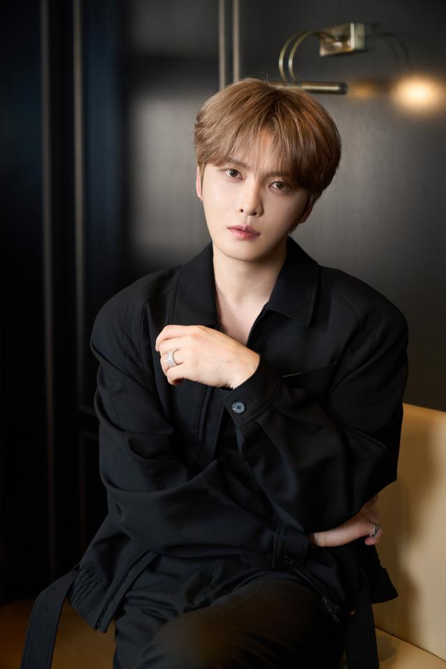 신사 주연 배우 김재중 사진라이브러리컴퍼니