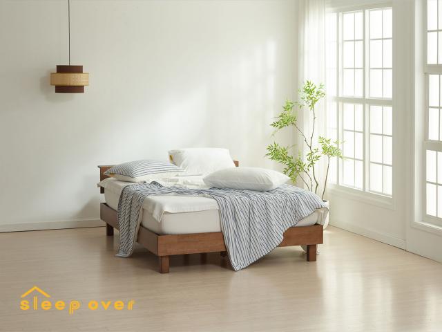 Sleepover Classic Stripe Cooling Comforter