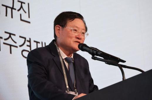[2026 소비자정책포럼] 임규진 AI, 유통산업 가치사슬 혁신하는 핵심 동력