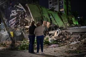 International Community Pledges Support After Venezuela Earthquakes; Trump Ready to Assist