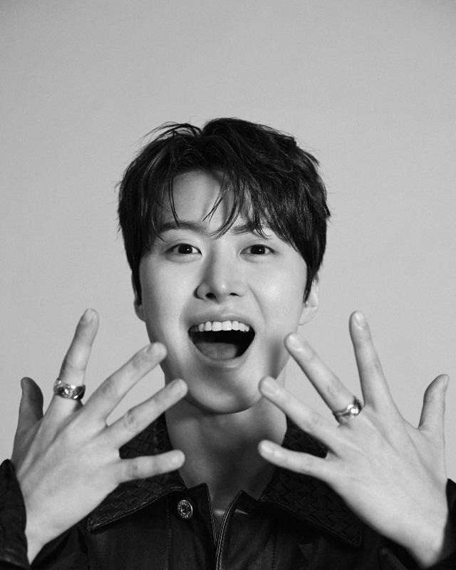 영화 남편들 공명 사진넷플릭스