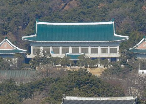 李대통령, 부산 선박 침몰 사고에 가용자원 총동원해 인명 구조