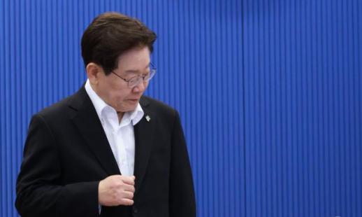 李대통령 수도권 1극 체제 극복…전략산업 다극화 필수적
