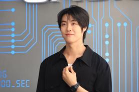 Lee Seung-hyub at the CASIO Store Dosan & Cafe 00:00 first anniversary photo call