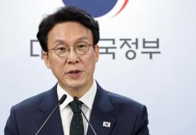 Prime Minister Kim Min-seok Warns of Risks in Democratic Partys One Member, One Vote System