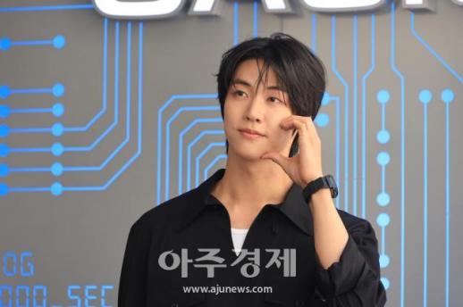 [포토] 이승협, 카시오 포토콜 참석