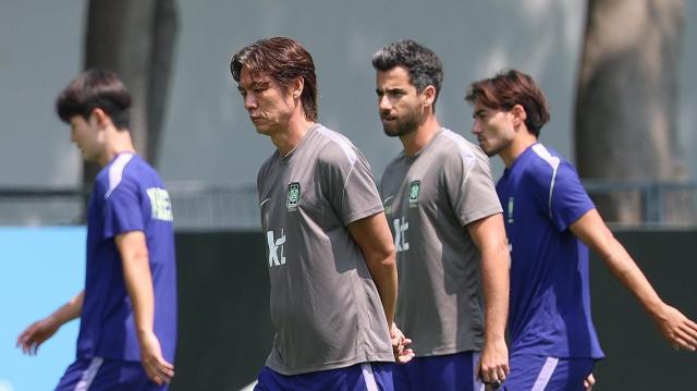 홍명보호 32강 물거품…콩고, 우즈벡 3-1 완파