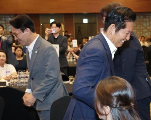 與 친명 vs 친청 계파 대전 본격화