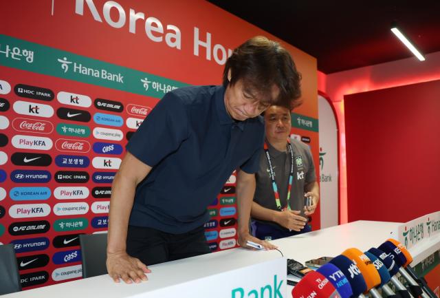 [포토] 홍명보 사퇴선언