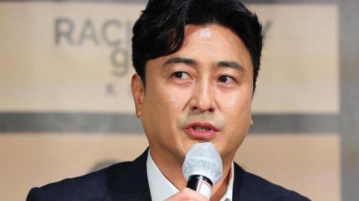 홍명보·축협 눈치 안 봐…옹호설에 분노한 안정환 말말말