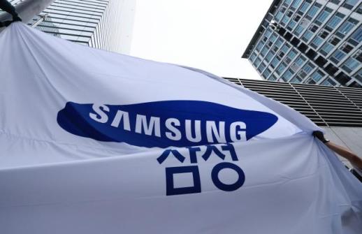[특징주] 삼성전자·SK하이닉스 4%대 급락…美 기술주 조정에 차익실현