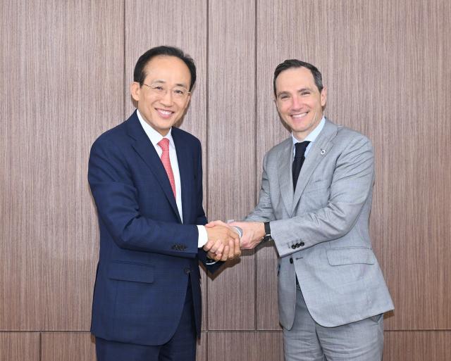  NSF 최고경영자CEO 페드로 산차Pedro Sancha 면담 사진대구시