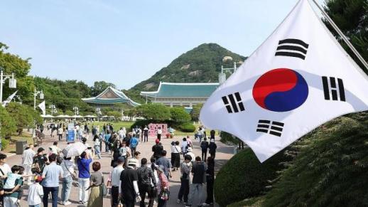 올해부터 제헌절 다시 쉰다…7월부터 10월까지 연휴 달력 풍성