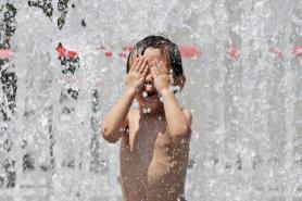 Weather Forecast: Highs of 33 Degrees with Showers Expected