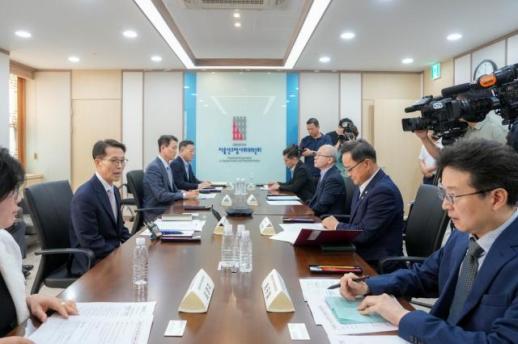 Hàn Quốc xây dựng hệ thống hỗ trợ giao tiếp gia đình, tích hợp dịch vụ trên Government24