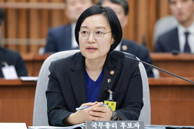 한성숙 국무총리 후보자가 26일 국회에서 열린 인사청문회에서 의원 질의에 답하고 있다사진연합뉴스