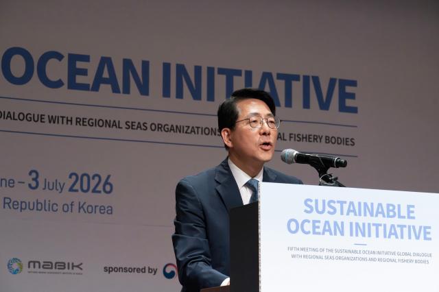 Minister of Oceans and Fisheries Hwang Jong-woo delivers opening remarks at the 5th World Marine-Fisheries International Organization Forum held at the Shilla Hotel in Jung-gu, Seoul on June 30.
