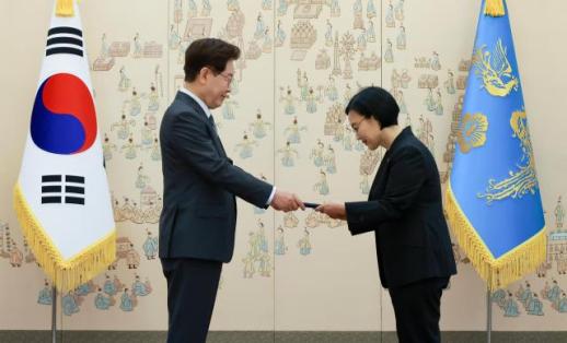 李在明任命韩圣淑为国务总理