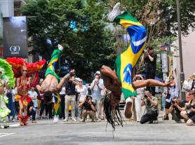 Lotte World kicks off summer with Samba