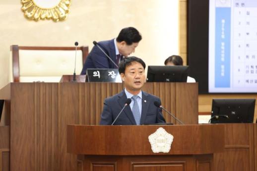 평택시의회, 제10대 전반기 의장 최재영·부의장 정일구 선출