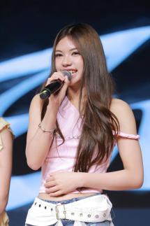 [포토] 인사말 하는 이리즈 뿌이(Pui)