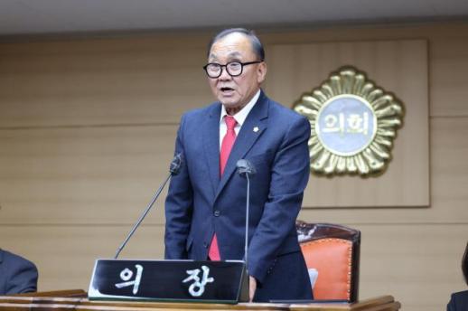 제10대 부여군의회 전반기 원구성 완료…백용달 의장 선출