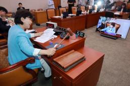 외교부 한국 선박 1척, 호르무즈 해협 통과해 항행 중