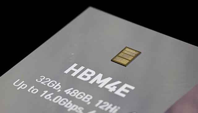 OECD warns of South Koreas growing reliance on chip exports