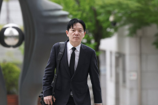 박상용 검사, 출국금지 연장 통지서 공개…3개월간 조사 없었다