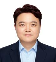 Park Yong-jun, Head of the Construction and Real Estate Department