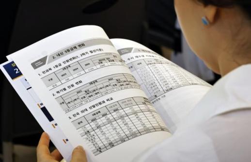 1만 명 넘어선 고1 자퇴생…고교학점제·5등급제 격변 속 길 잃은 교실