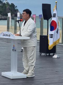 삼척시, 8개 해수욕장 일제히 개장…야간 개장·문화행사로 여름 관광객 사로잡는다