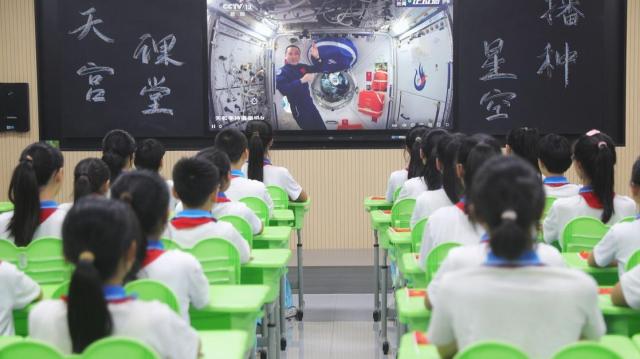 중국의 한 학교 사진신화 연합뉴스