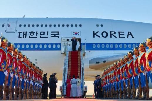 李대통령 한·몽 핵심광물 사업 전 주기 참여…희소금속센터 공급망 협력 거점