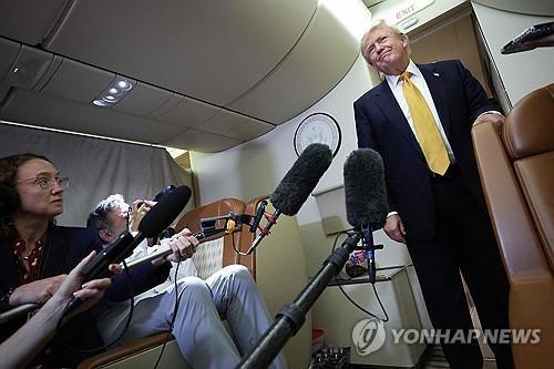트럼프 유럽 미군 철수, 그린란드에 달려…유럽 다시 긴장