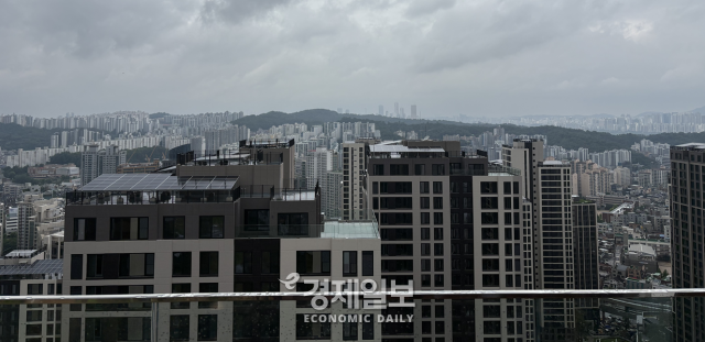 디에이치 방배 스카이라운지 조망 사진우용하 기자