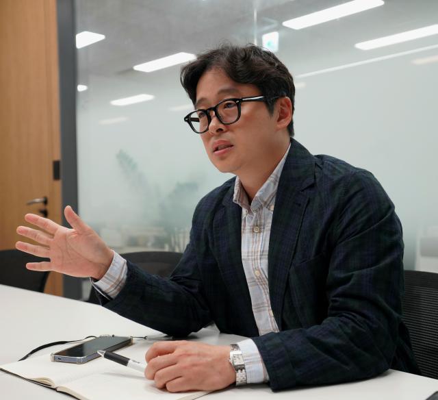 김정혁 메리츠증권 파생상품팀장이 아주경제와의 인터뷰에 답변하고 있다사진메리츠증권