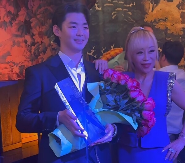 Korean bass wins second prize at Sumi Jo International Singing Competition