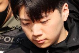 방화 준비까지 광화문 일민미술관 70대男, 구속영장 신청