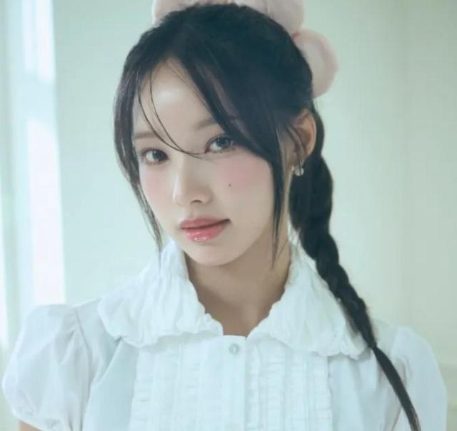 라센느 원이 무섭노 발언 사태로 논쟁이 끊이지 않는 가운데 이들을 홍보대사로 위촉한 거제시가 입장을 밝혔다사진더뮤즈 엔터테인먼트