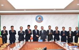 [ASIA BIZ] 베트남 투자판 다시 짜는 한국 기업들...단순 조립에서 반도체·에너지로