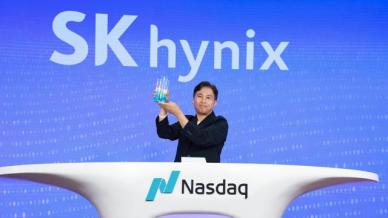 곽노정 사장 "메모리 품귀 2030년까지"…SK하이닉스, 글로벌 신규 팹 카드 '만지작'