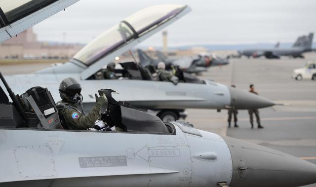 Mega chip cluster project in Gwangju hits stumbling block over Air Force training