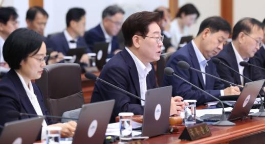  李 대통령 잠재성장률 3%·무역 4강·국민소득 5만 달러 제시