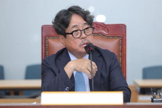 최저임금위원장 제도 포괄 개선해야…초과세수로 근로자·중기 지원하길
