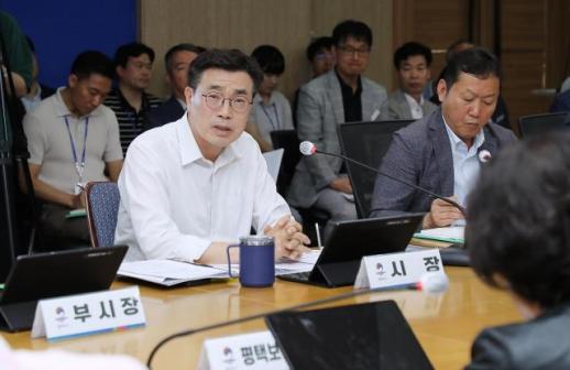 최원용 평택시장, 간부회의 생중계하고 아동 목소리 정책에 반영...평택 열린행정 확대