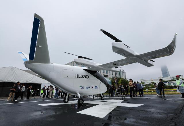 Sambo Motors Group’s B-32-R2 UAM aircraft is displayed during the K-UAM Flight Showcase at Incheon National University’s INU Innovation Center on July 15 2026 AJP Yoo Na-hyun